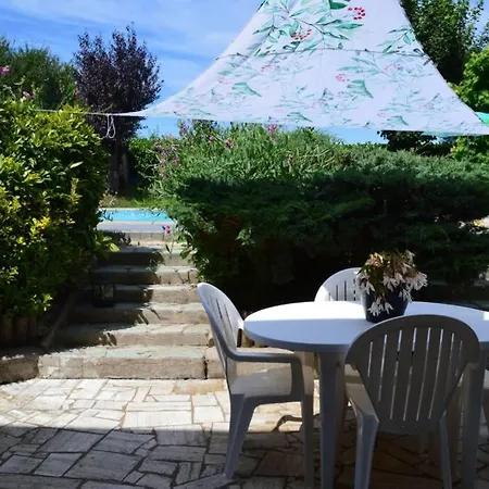 Halte Quelque Part Apartment