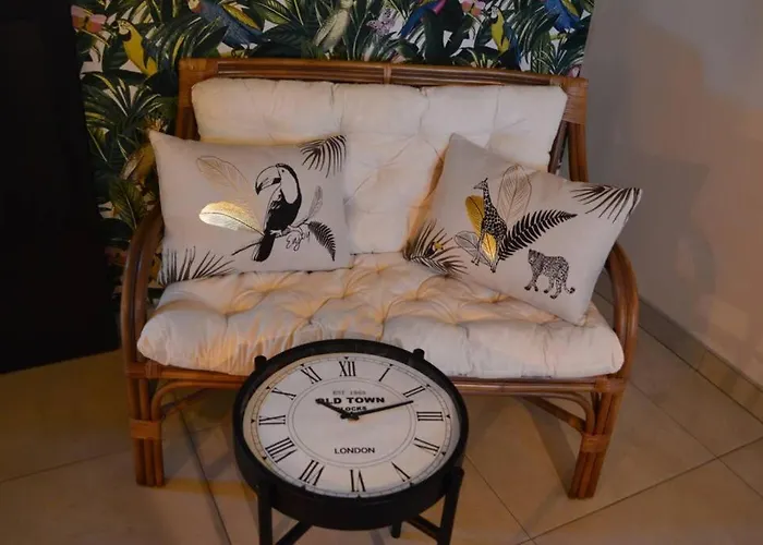 Halte Quelque Part Lägenhet *