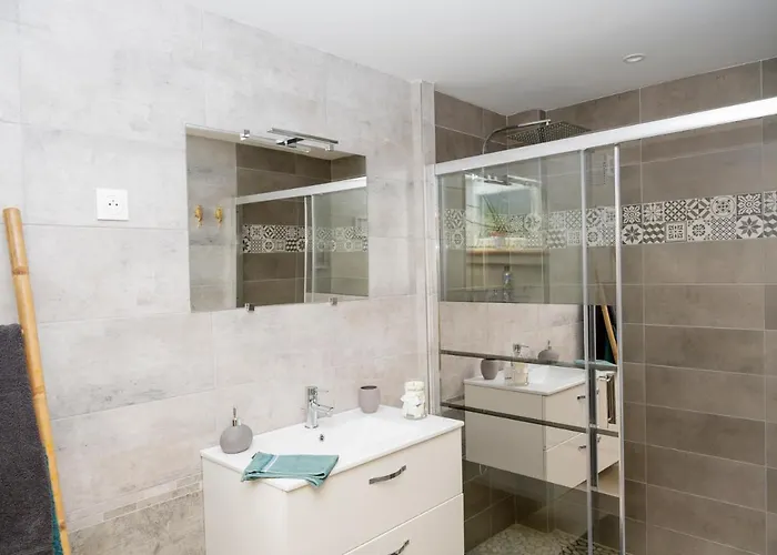 Lägenhet Halte Quelque Part Cheminot