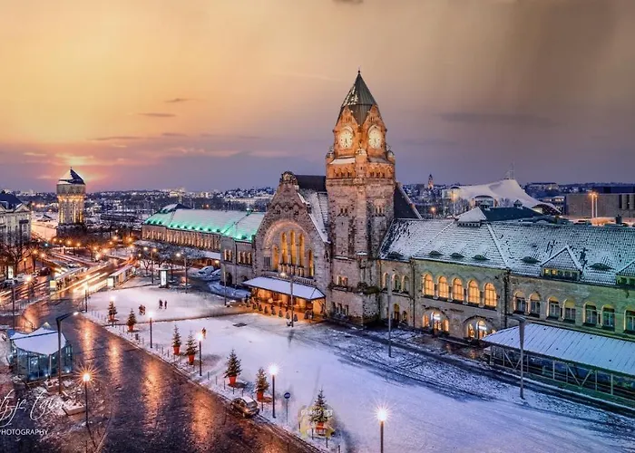 Halte Quelque Part Lägenhet Cheminot